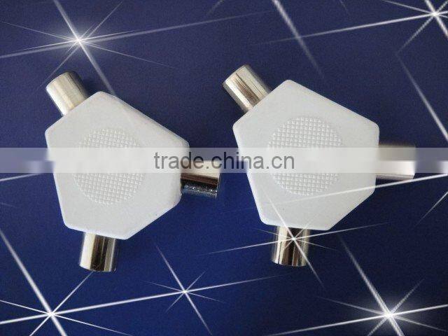 10072 TV plug& jack(9.5mm TV plug to 2X9.5mm jacks)