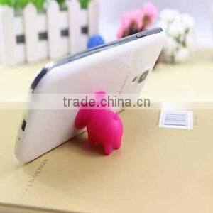 hot sale cute pig handy multifunctional silicone device stand for cellphone ipad