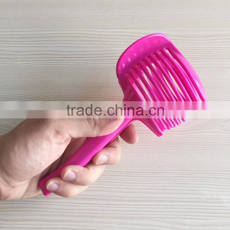 Vegetable and fruit slicer