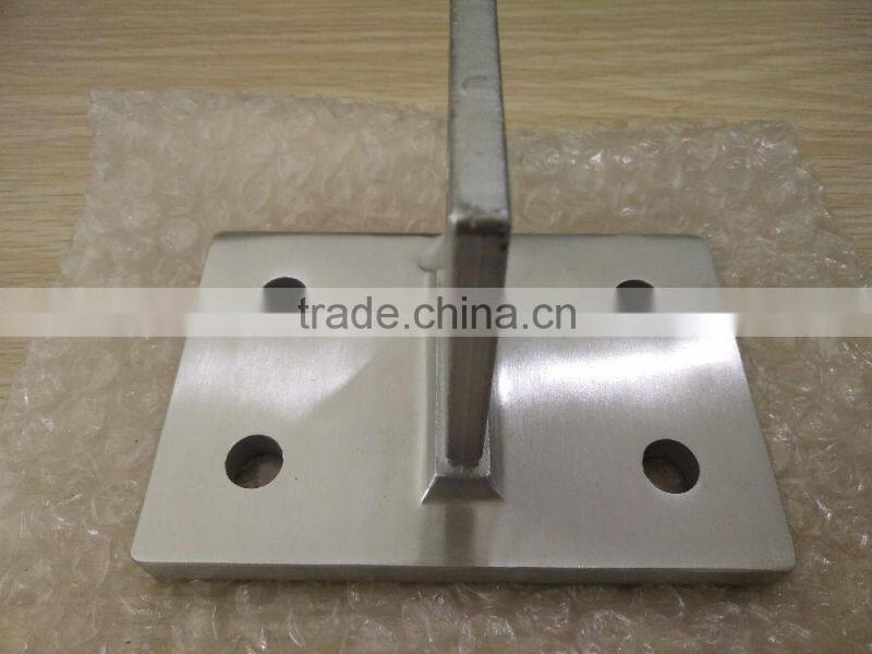 FLAT TUBE BASE PLATE