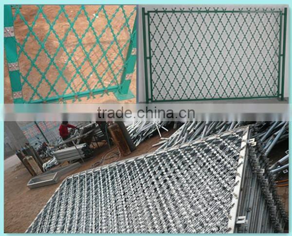 Diamond grill razor mesh fences hot dip galvanized BTO type barbed wire barriers concertina razor wire welded fencing suppliers