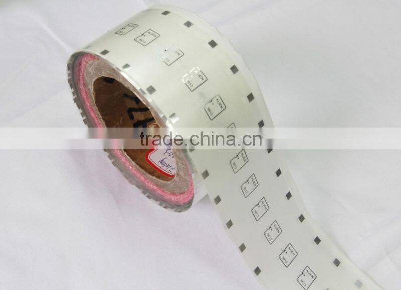 Mini RFID UHF Tag for Tracking Systems