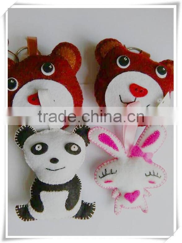 15051905 oem custom keychain/plastic keychain/felt keychain