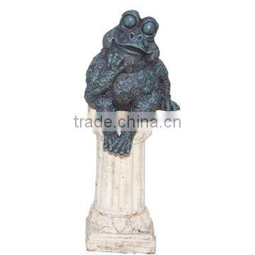 Cast Iron Vivid Frog Statue For Water Fountain