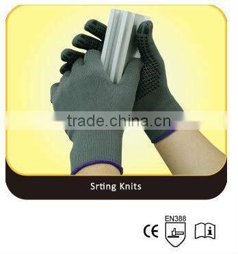 anti skidding gloves
