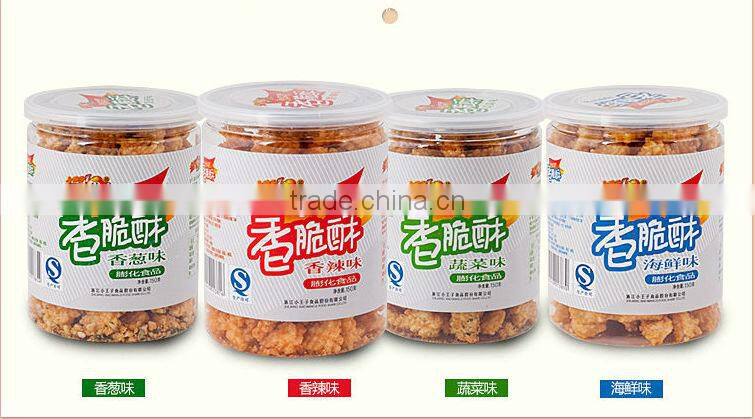 Fried rice cracker snack food round shape