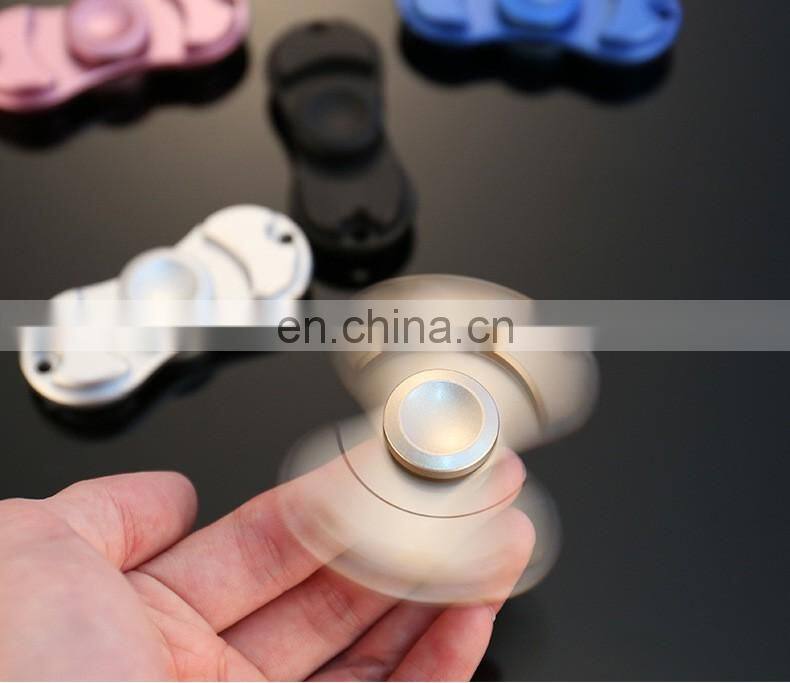 Wholesale hot selling 2 bearings fidget spinner finger toy 2017