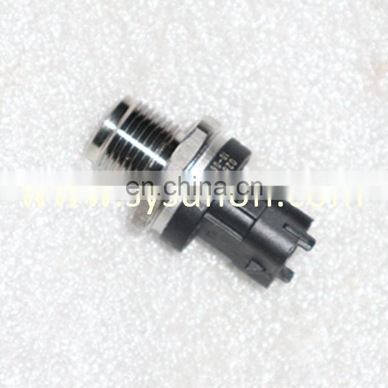 genuine engine parts auto sensor 5260246 2831362 5297641 QSB6.7 common rail pressure sensor for Excavator/wheel loader