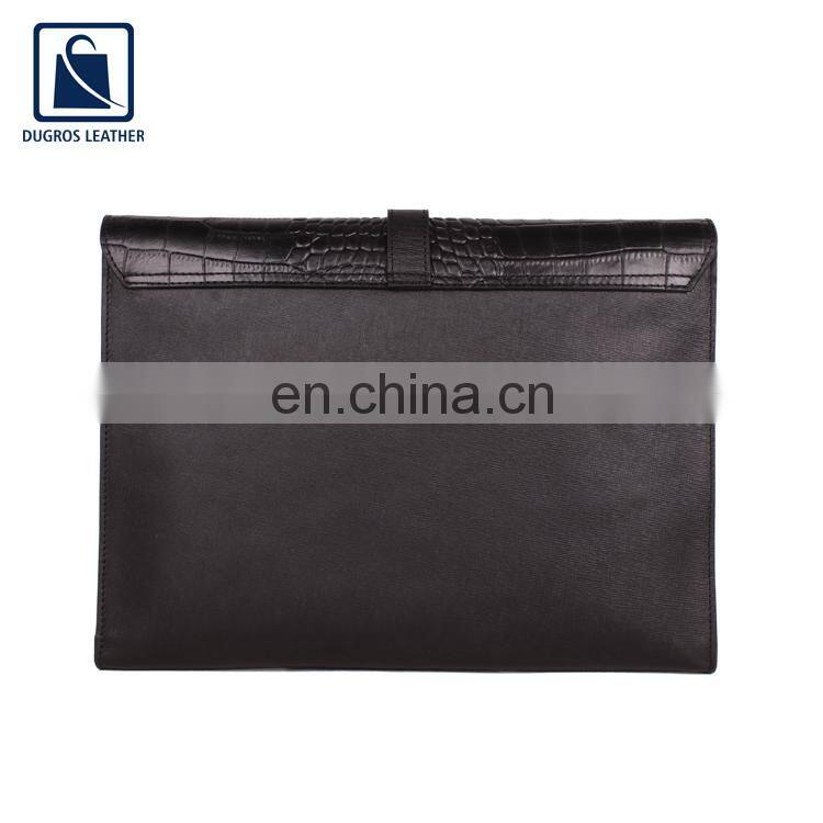 Eye Catching Deisgn Stylish Loop Closure Type Unisex Genuine Leather Laptop Slip