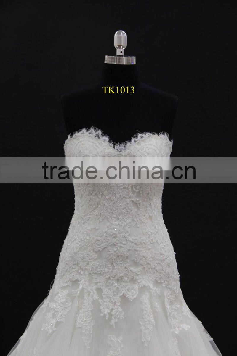 Factory real sample! 2016 new elegant mermaid sweetheart full skirt long train lace wedding dress