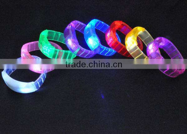 Glow Club led bracelet