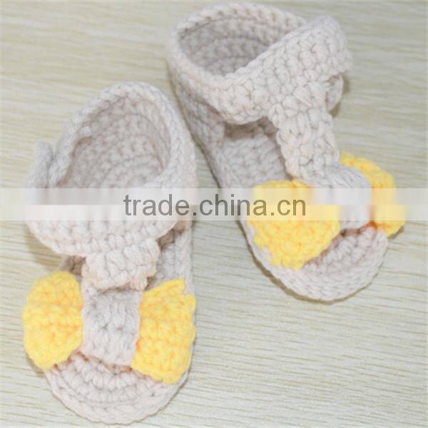handmade baby girl shoes,crochet baby shoes pattern,infant barefoot sandals