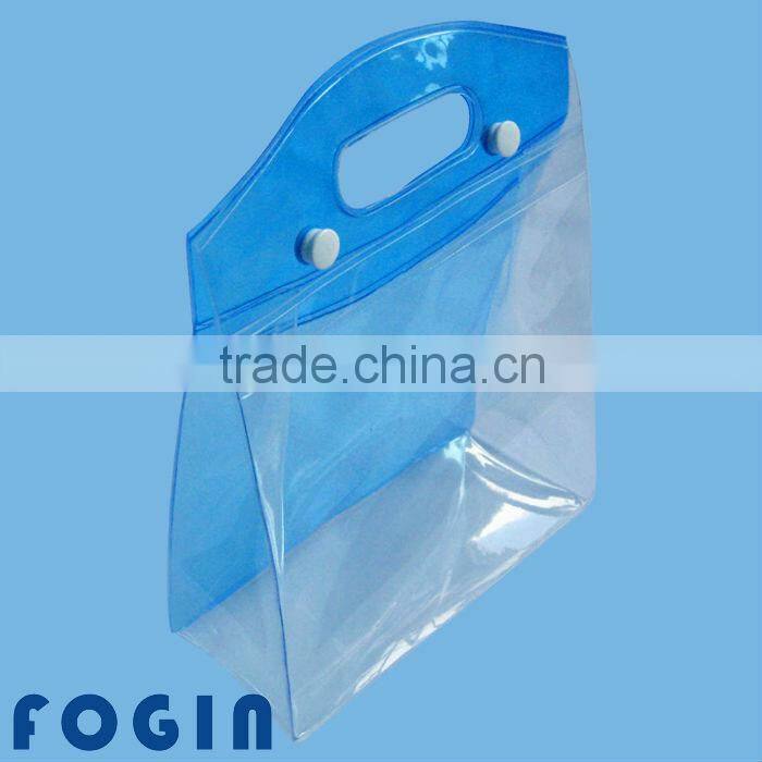 Beauty pvc kit bag with handle and zipper closure for cosmetic packaging