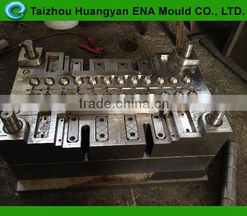 High Quality Football Injection Plastic Whistle Mold World Cup