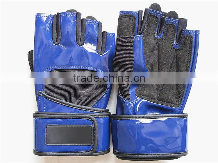 Wholesale Fashion Black Pu And Microfiber Leather Gym Gloves Fingerless Gloves Men