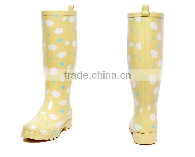OEM fashion ladies rubber rain boots High top waterproof 100% natural rubber wellington boots