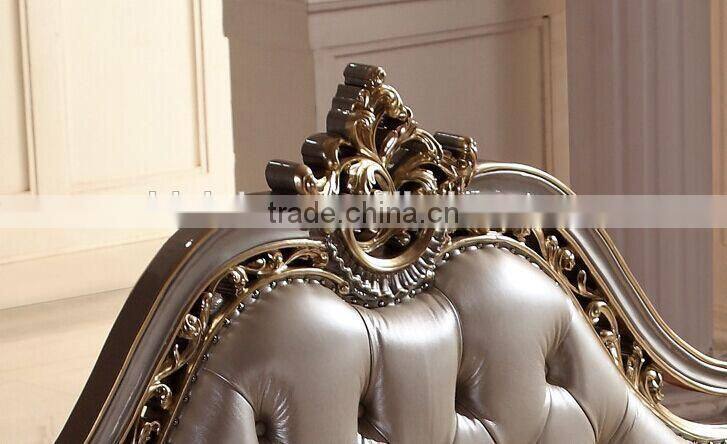 European Style Wood Carved Bed, Elegant and Royal King Size Bed, Luxury Bedroom Furniture Set (BF01-ML012)