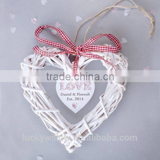 White Wicker Hanging Heart Decoration