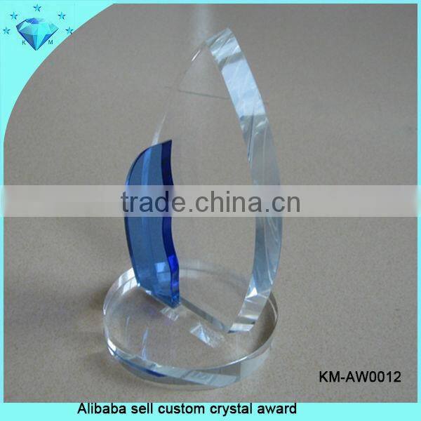 Alibaba sell cheap custom crystal award and trophy, crystal gifts and crafts