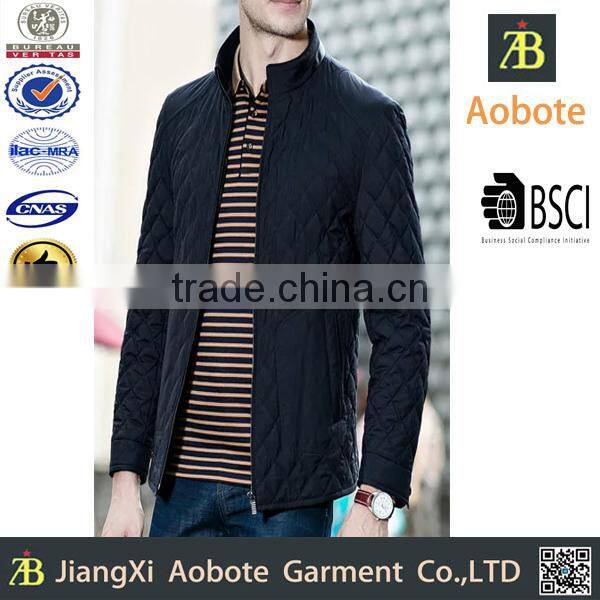 2015 Wholesale Men's Outdoor Durable Suit Style Padded Jacket