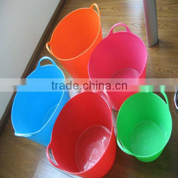 plastic flexible bucket,watering bucket with two handles,plastic water bucket