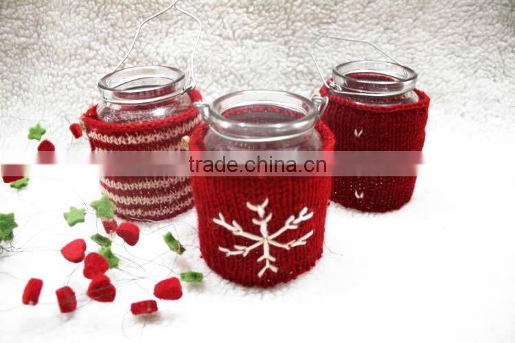 Christmas design of the knitting cup cosy ,cup sleeve