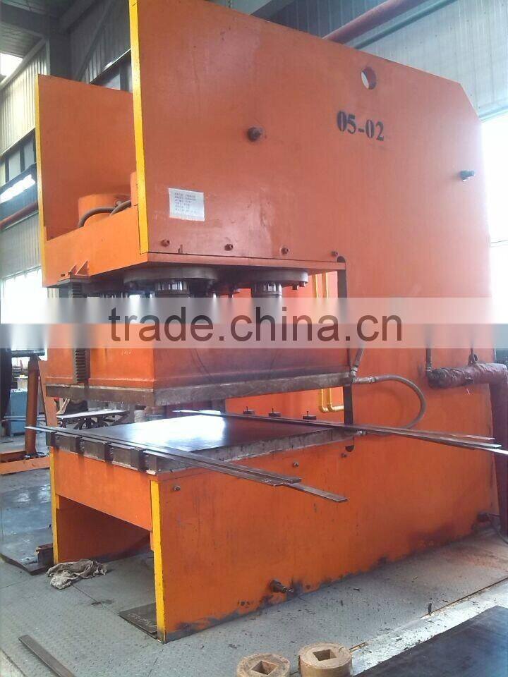 Jaw type rubber hydraulic vulcanizing machine for car tire