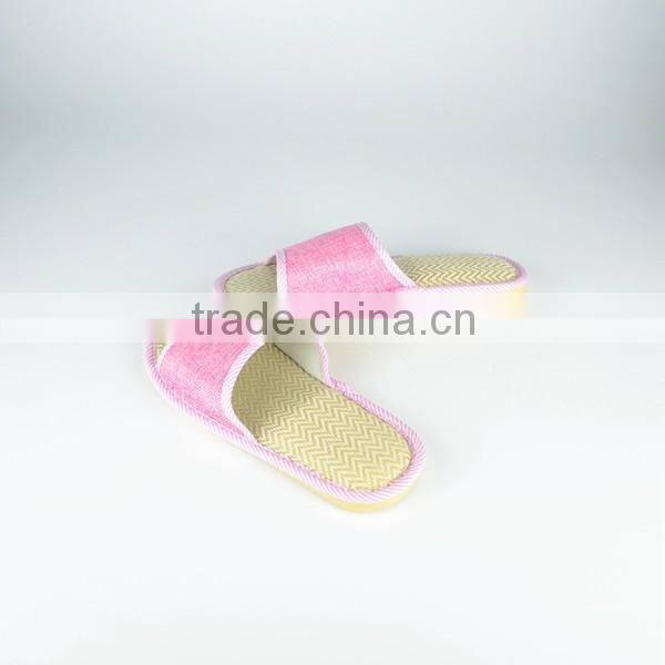 2016 warm comfortable indoor slippers