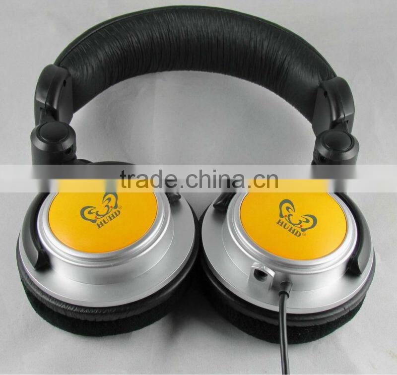 alibaba express wireless earplug headphones adopted pure-digit decoding system