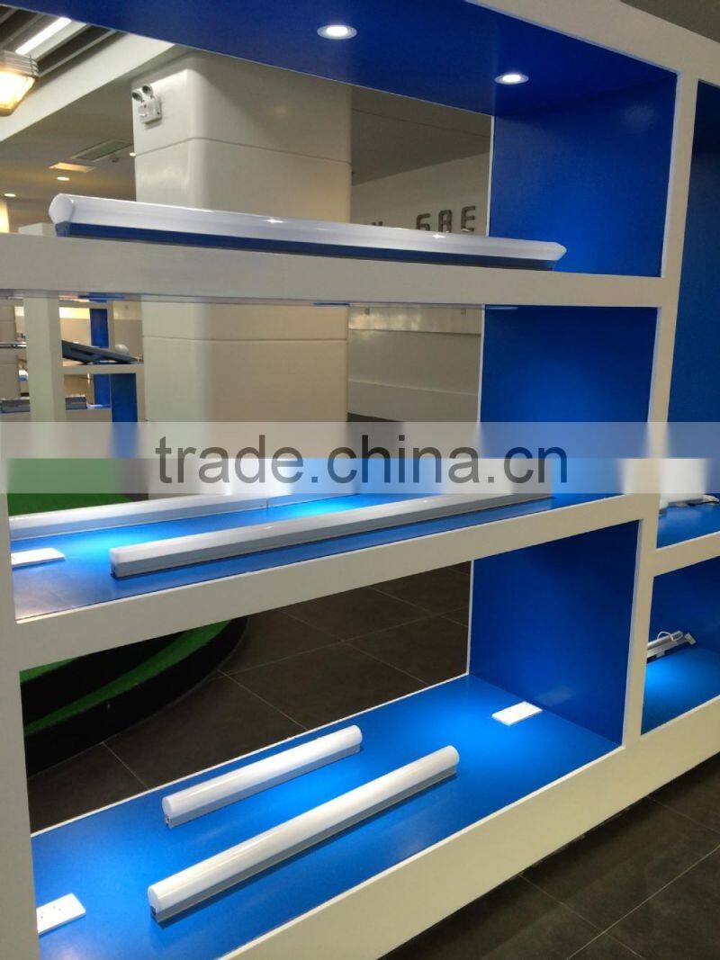 TIWIN 18 W 4000K LED Square Batten tube