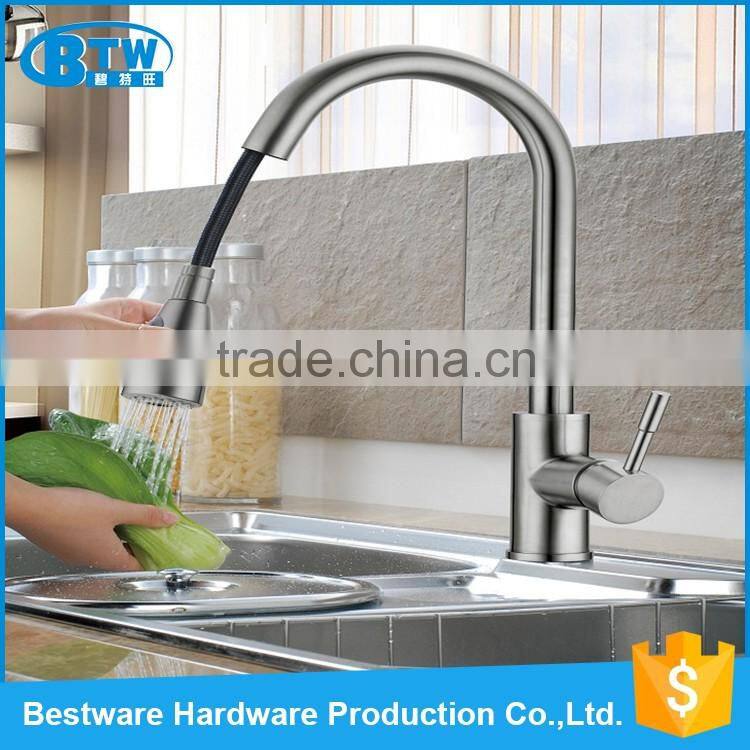 wholesale custom 304 stainless steel single handle pull out upc kitchen sink faucet