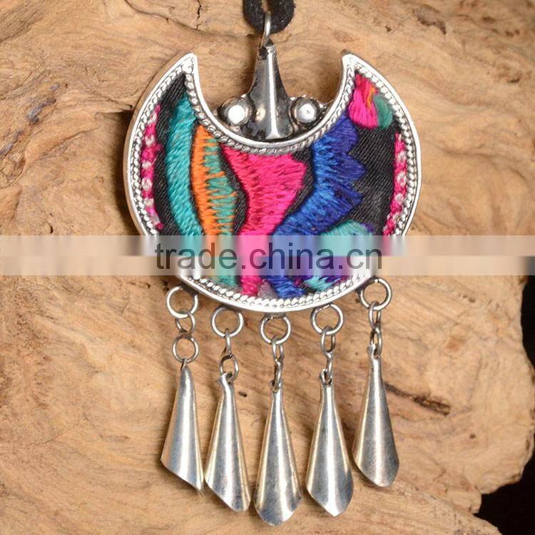 China ethnic pendant necklace miao silver moon shape necklace pendant vintage