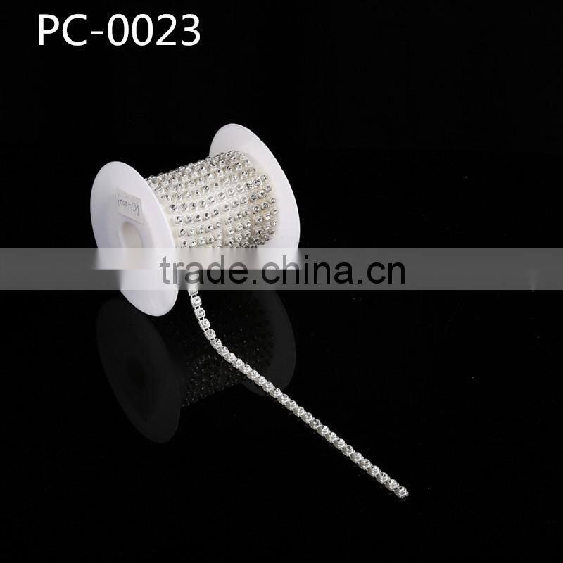 2016 Beautiful crystal rhinestone trimming for women fashion
