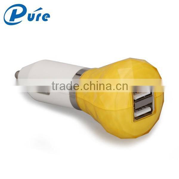 dual usb car charger with patent special design car charger for mobile phone made in China