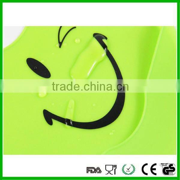 China promotional large washable organic cotton bibs for baby