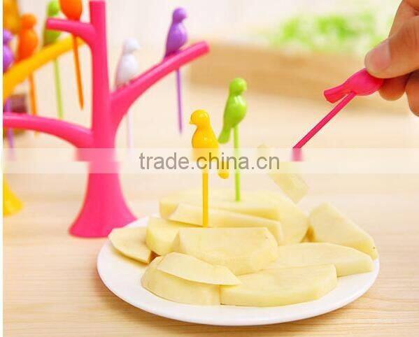 CY119 Plastic Creative Fruit Fork Bird Tree Decorative Household Daily Necessities Dessert Forks