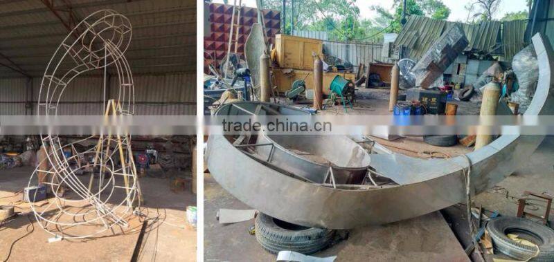 Outdoor stainless steel spinning water round ball fountain