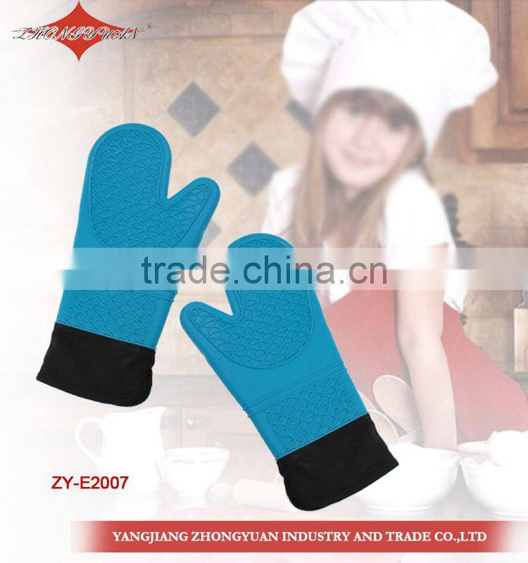 Lovely animal shape silicone household oven glove