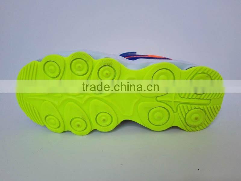 Fashionable sports sneakers kid shoes for school with china shoe factory low price