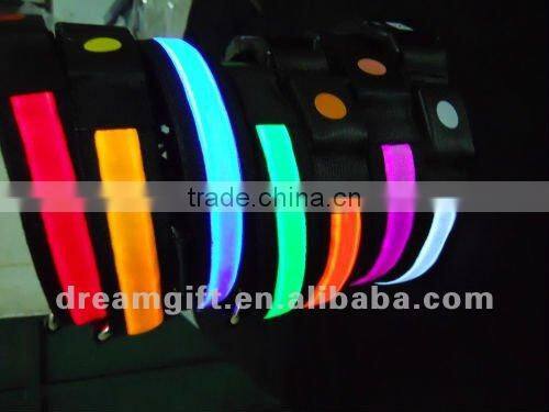 Glow in the night flashing Led dog Collar 4 size cheap price