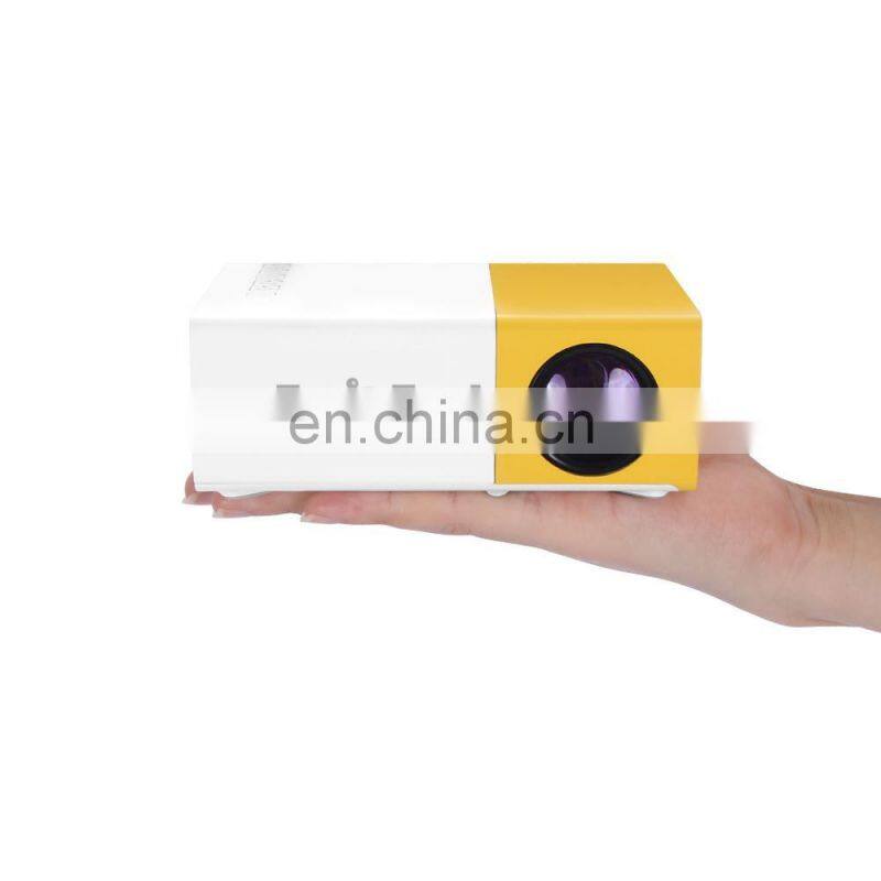 YG300 Built-in Battery Portable Mini Pocket Projector HD 1080P Mini Projector YG300 with TV Tuner Outdoor Home Cinema Theater