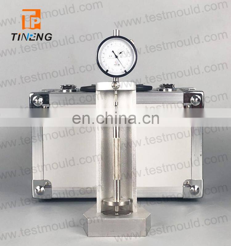 Digital cement length change comparator