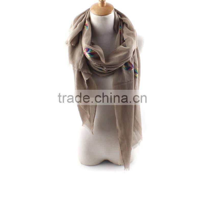 2016 Spring Newest Colorful Leaf Hand Embroidery Designs Cotton Scarves