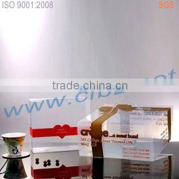 Gift plastic packaging with ribbon