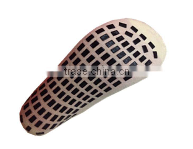 whole sport soccer socks with rubber printling sole