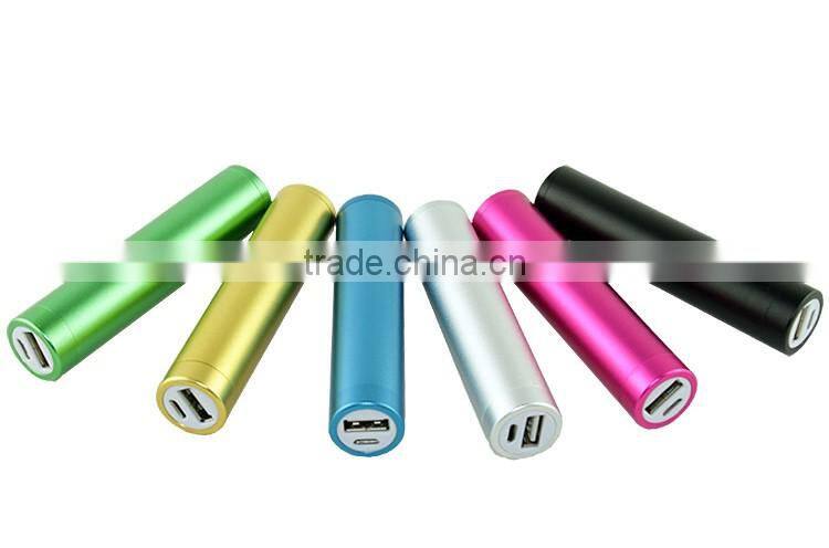 Round shape strong led torch light portable power bank 2000mah mobile custom Fast charge power bank 2600mah with CE FCC ROHS