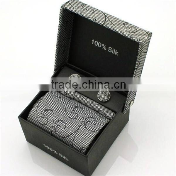 Famous Brand Mens Shirt And Tie Set