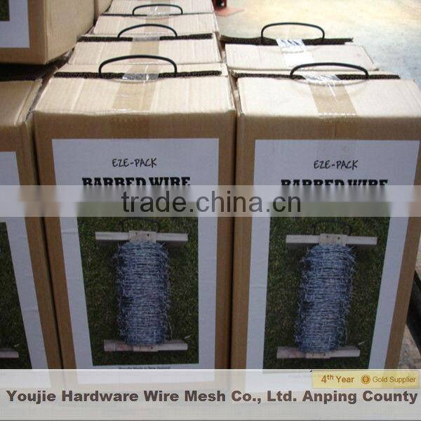 high quality galvanized bared mesh barbed wire fence