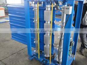 Color steel arched curving roof panel roll forming machine