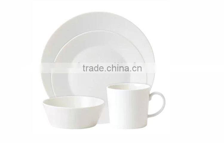 Wholesale cheap ceramic germany porcelain dinnerware sets for christmas